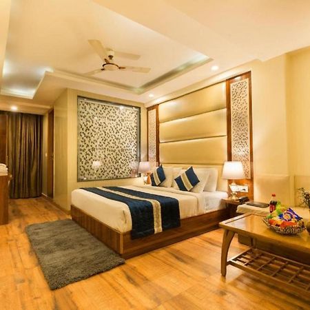 Del Fox Hotel, Delhi Airport 뉴델리 외부 사진