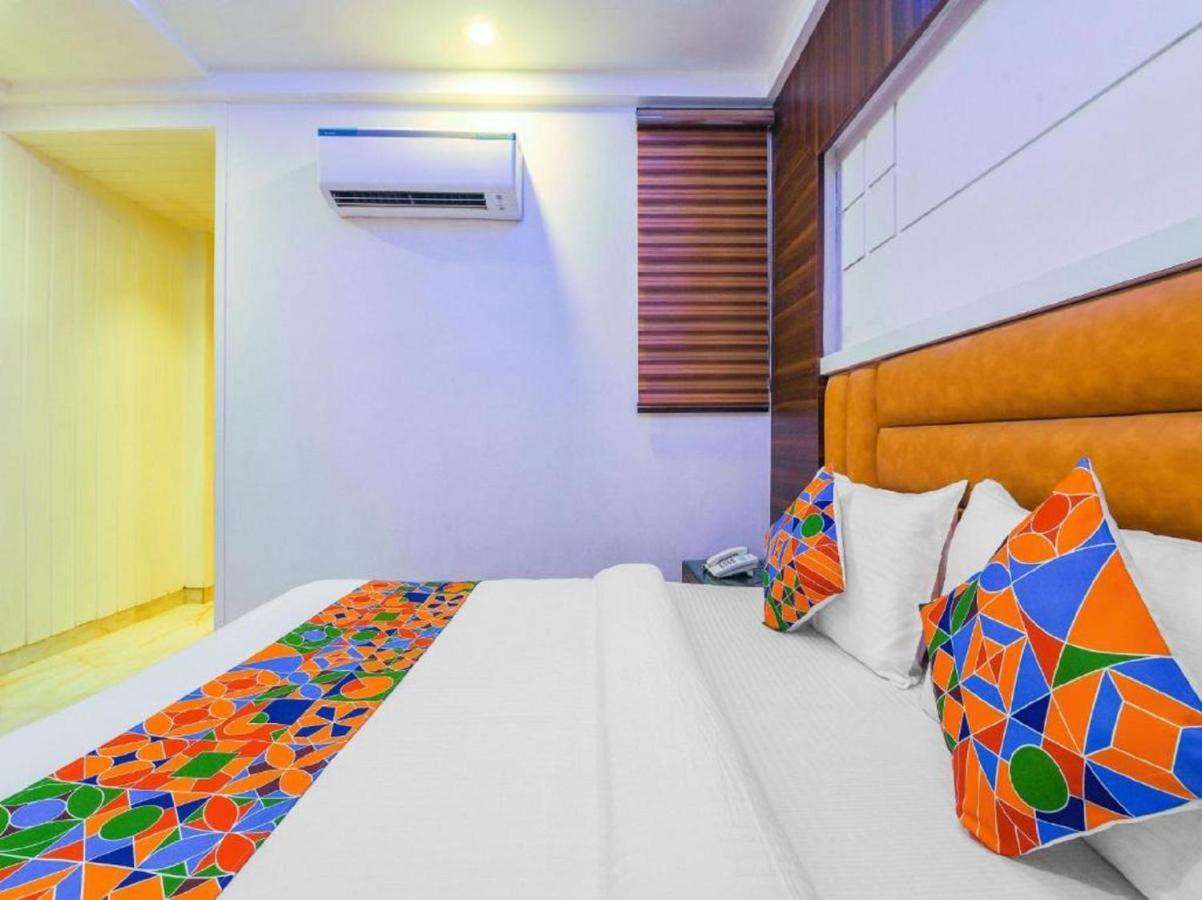 Del Fox Hotel, Delhi Airport 뉴델리 외부 사진