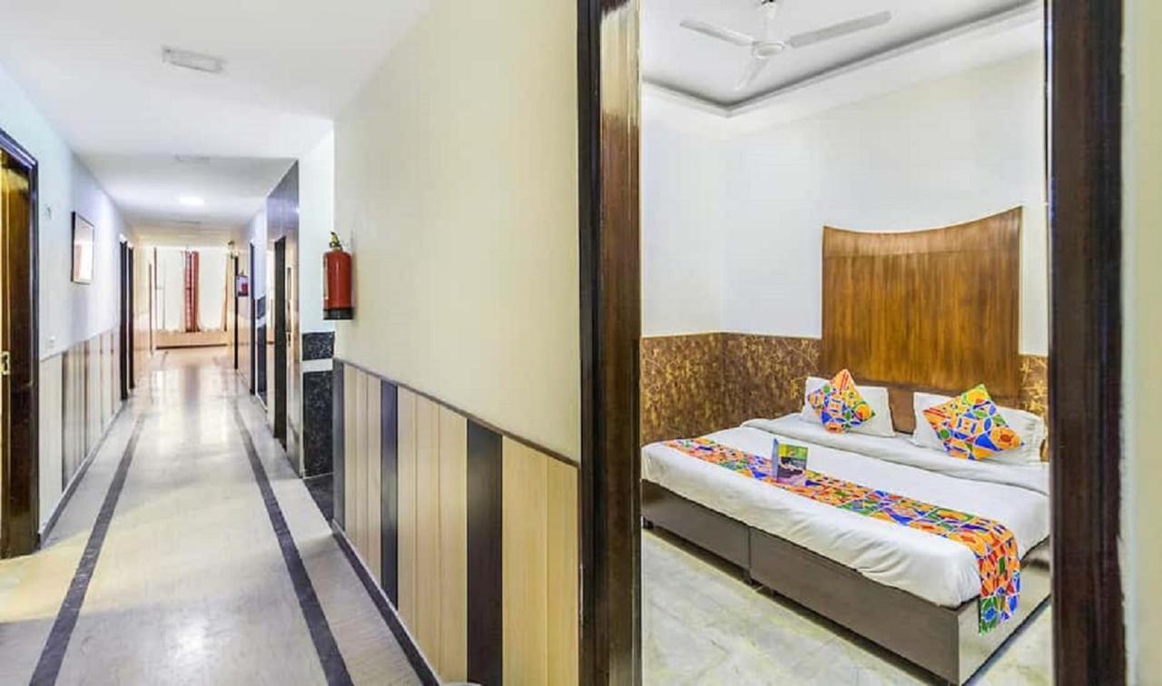 Del Fox Hotel, Delhi Airport 뉴델리 외부 사진